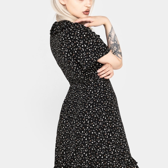 Disturbia Floral Dress - Picture 2 of 5